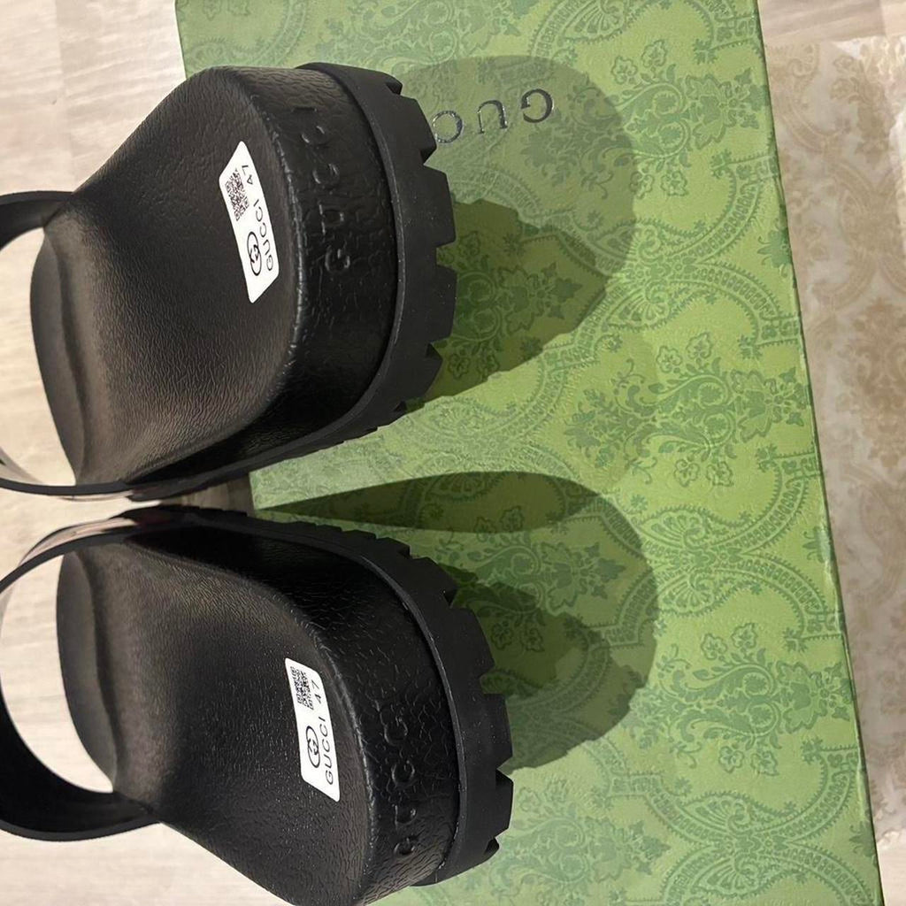 Gucci Striped Web Slides